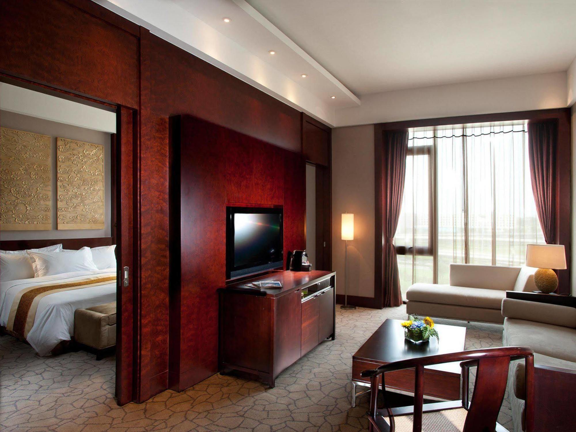 Capital Airport Hotel 北京 エクステリア 写真